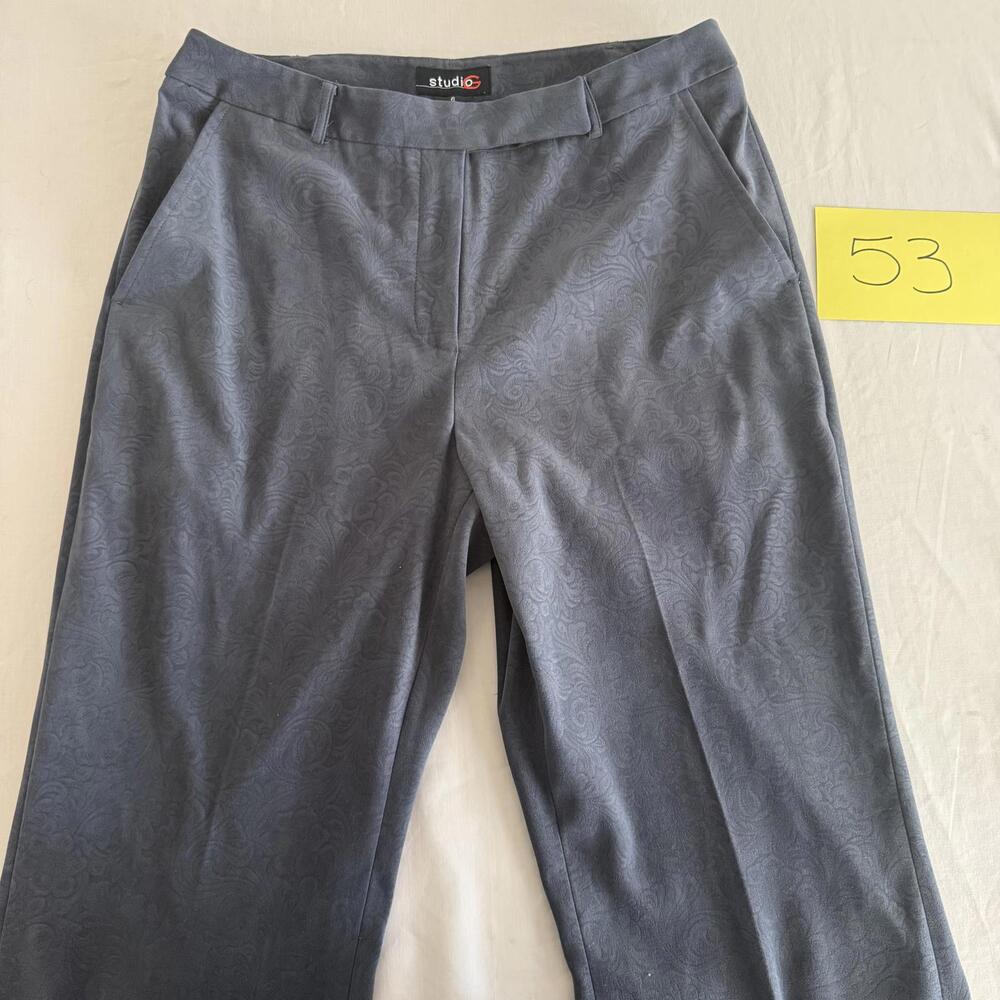 Studio G Woman's Gray Paisley Patterned Pants Size 6
